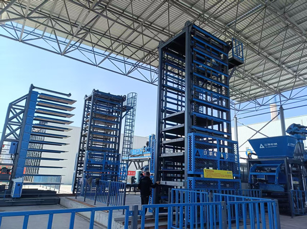 三联砖机：一机多用，高效稳定